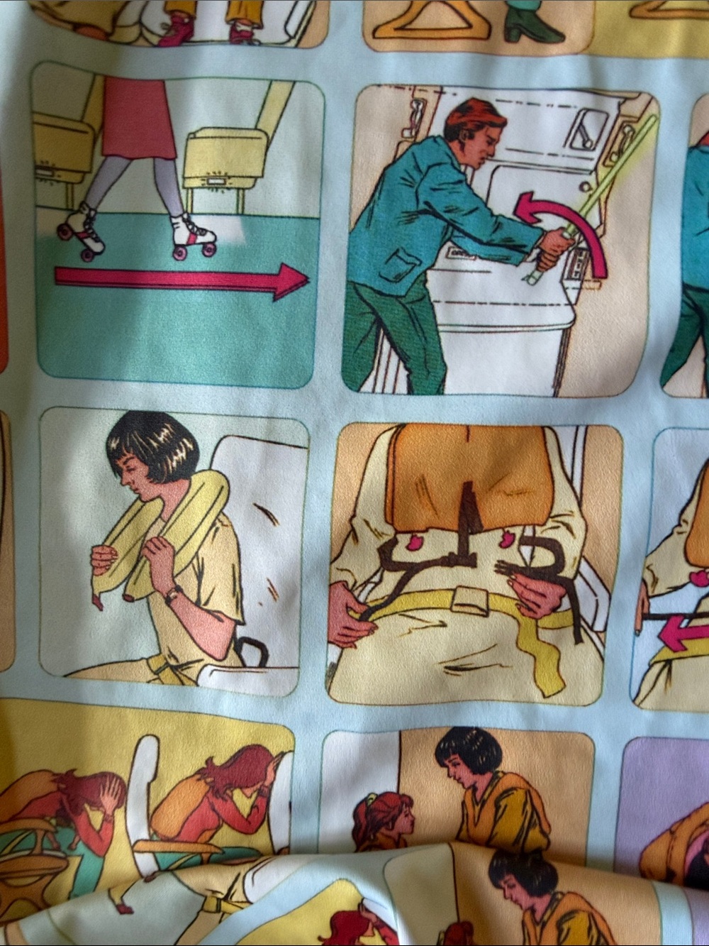 Rare Fun vintage retro discontinued Blackmilk safety card airline dress - Picture 5 of 6